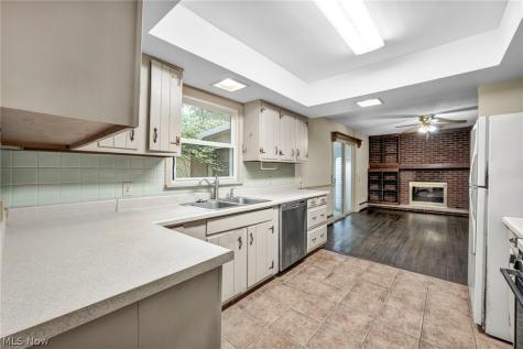 259 Shipherd Circle Oberlin OH 44074