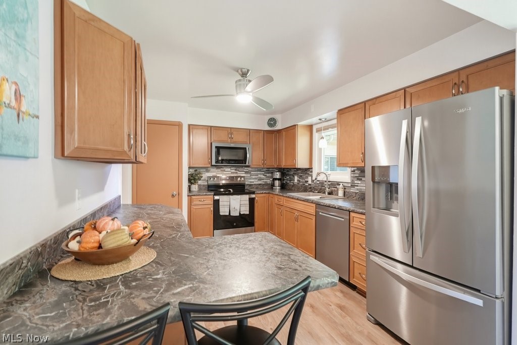 7462 Bradenton Boulevard Parma OH 44134
