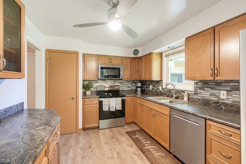 7462 Bradenton Boulevard Parma OH 44134