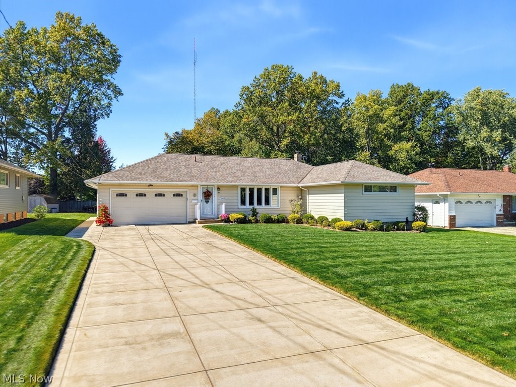 7462 Bradenton Boulevard Parma OH 44134