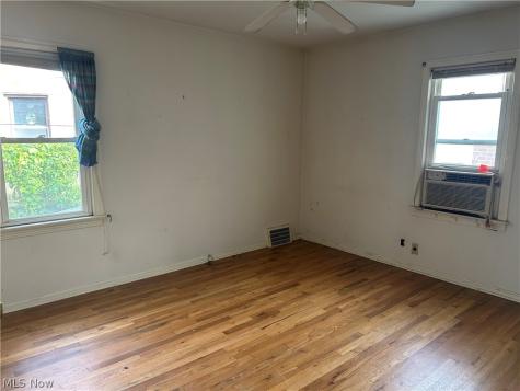 14501 Orchard Park Avenue Cleveland OH 44111