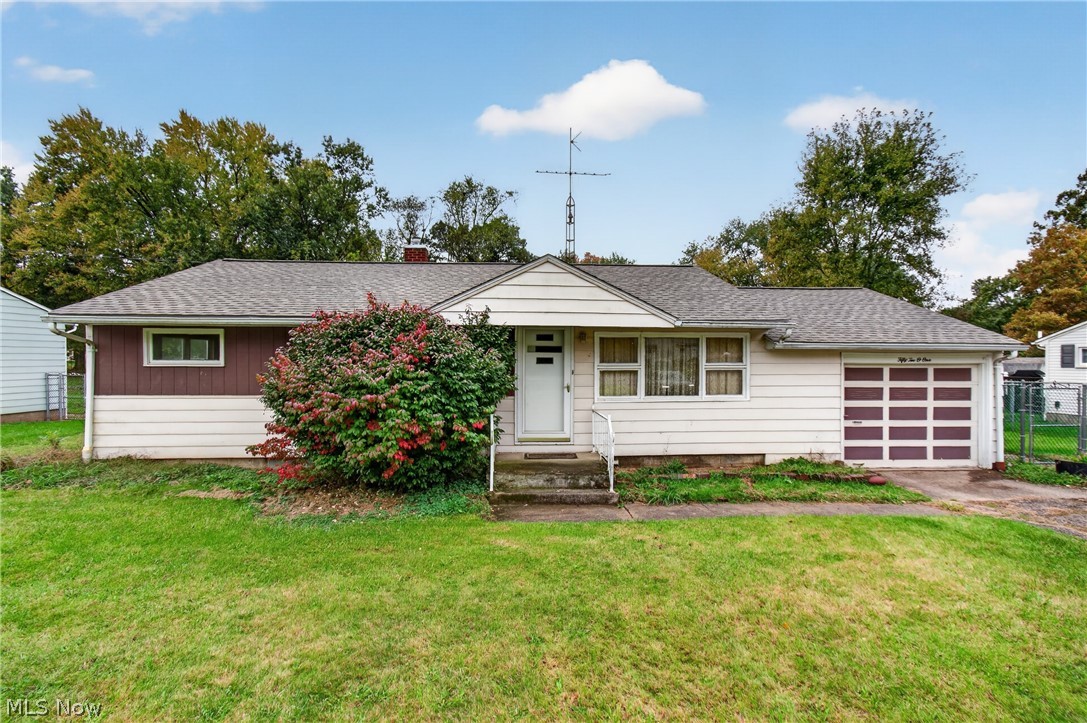 5201 Revere Avenue NW Massillon OH 44647