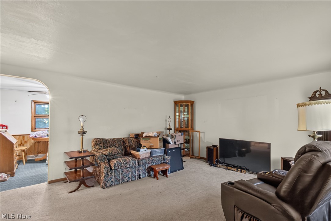 5201 Revere Avenue NW Massillon OH 44647