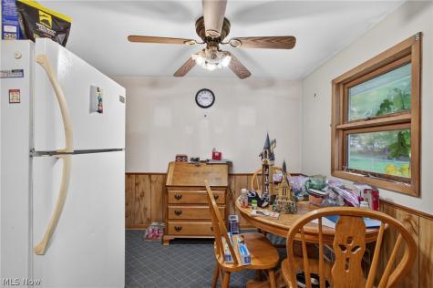 5201 Revere Avenue NW Massillon OH 44647