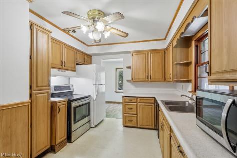 901 S Belle Vista Avenue Youngstown OH 44509