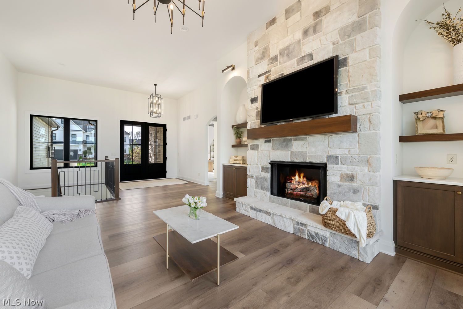 980 Dunway Avenue NE North Canton OH 44720