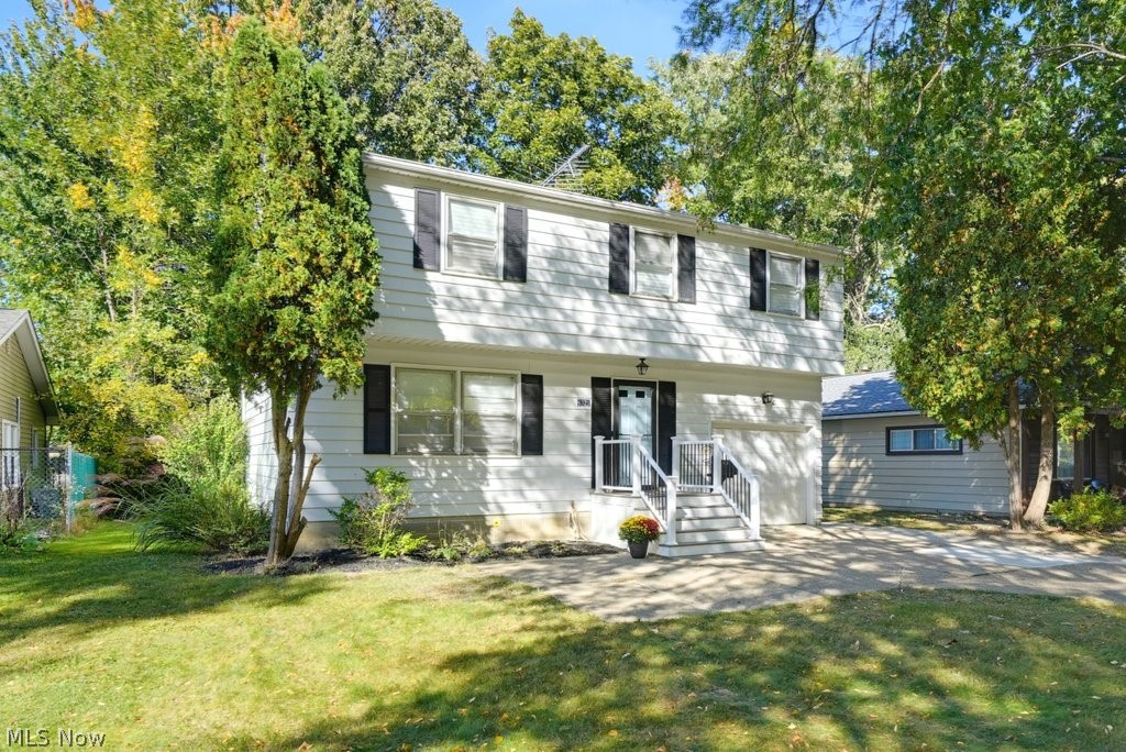 8321 Mentorwood Drive Mentor OH 44060