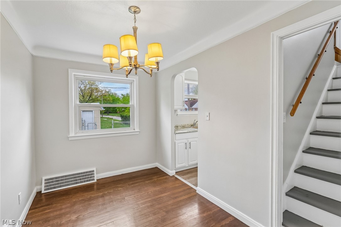 599 E 250th Street Euclid OH 44132