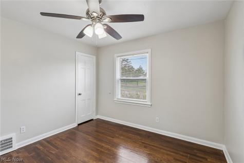 599 E 250th Street Euclid OH 44132