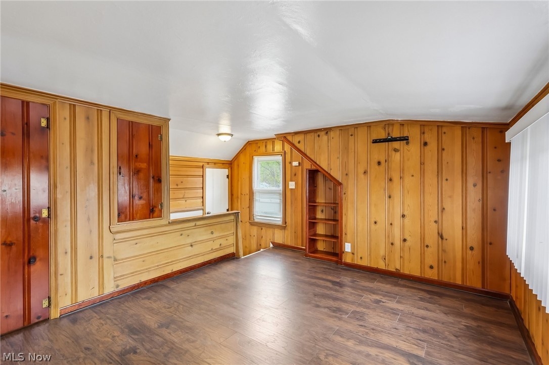 599 E 250th Street Euclid OH 44132