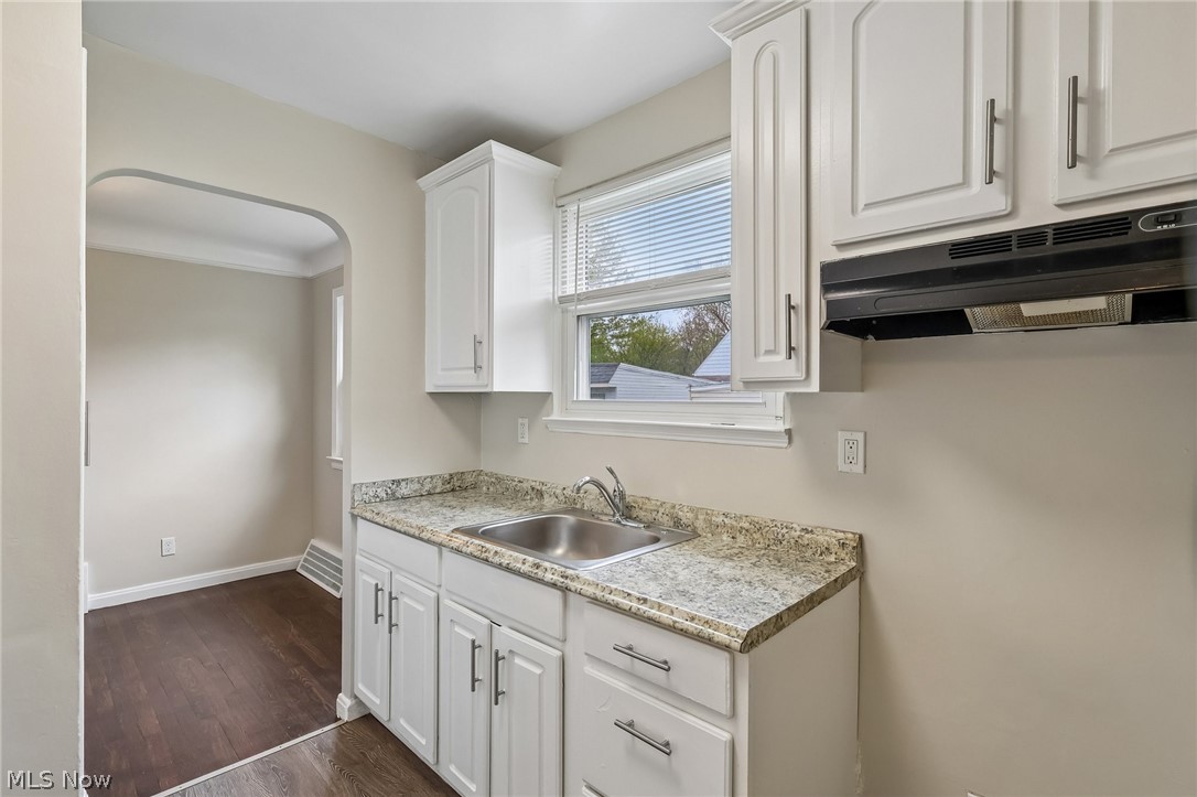 599 E 250th Street Euclid OH 44132