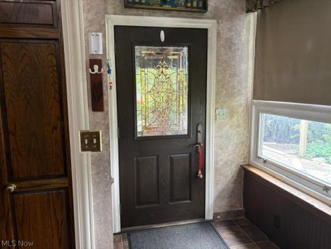 8385 Paris Avenue Louisville OH 44641