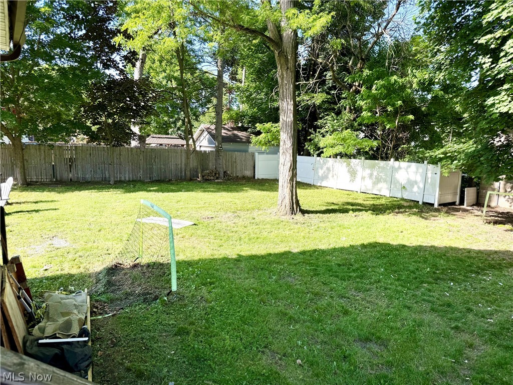 869 Berwin Street Akron OH 44310