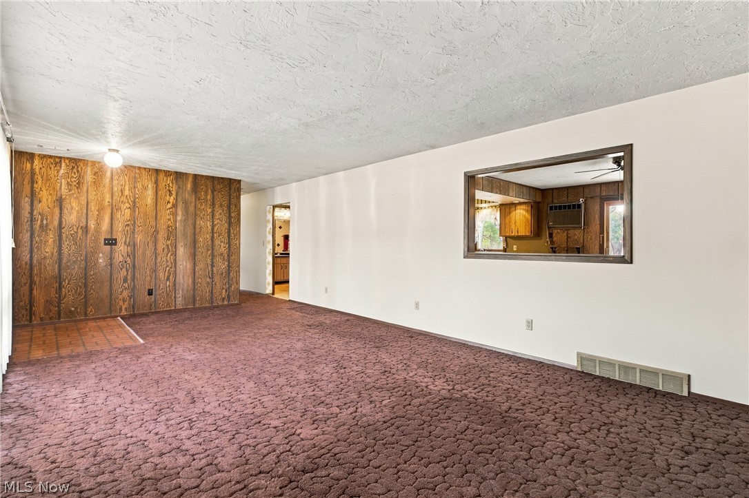 27825 Annetta Drive Glenwillow OH 44139