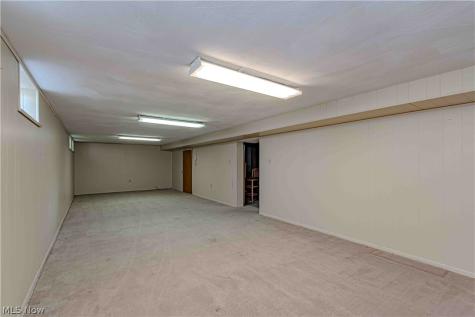 6541 Fairweather Drive Middleburg Heights OH 44130