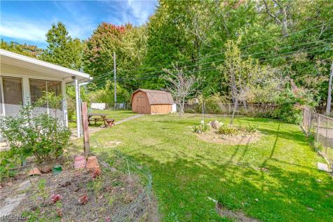 6541 Fairweather Drive Middleburg Heights OH 44130