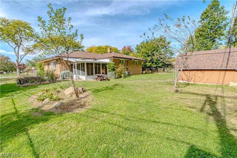 6541 Fairweather Drive Middleburg Heights OH 44130
