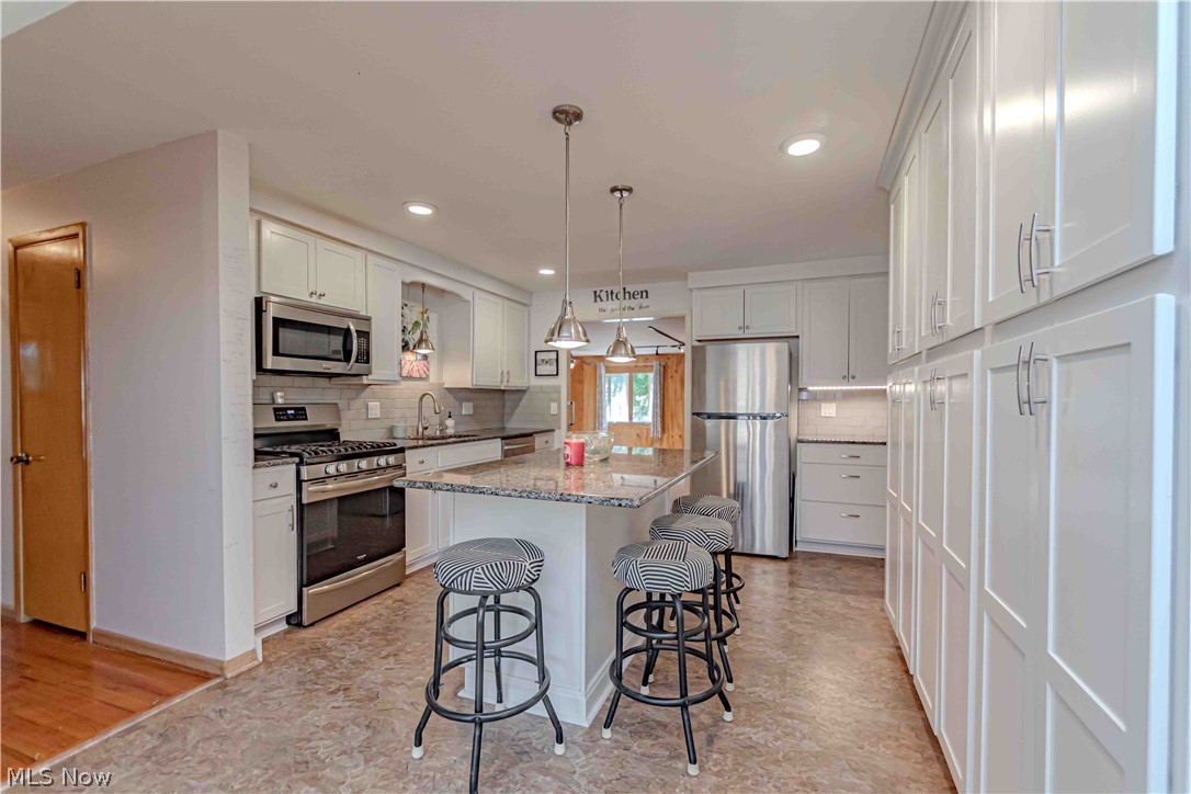 6541 Fairweather Drive Middleburg Heights OH 44130