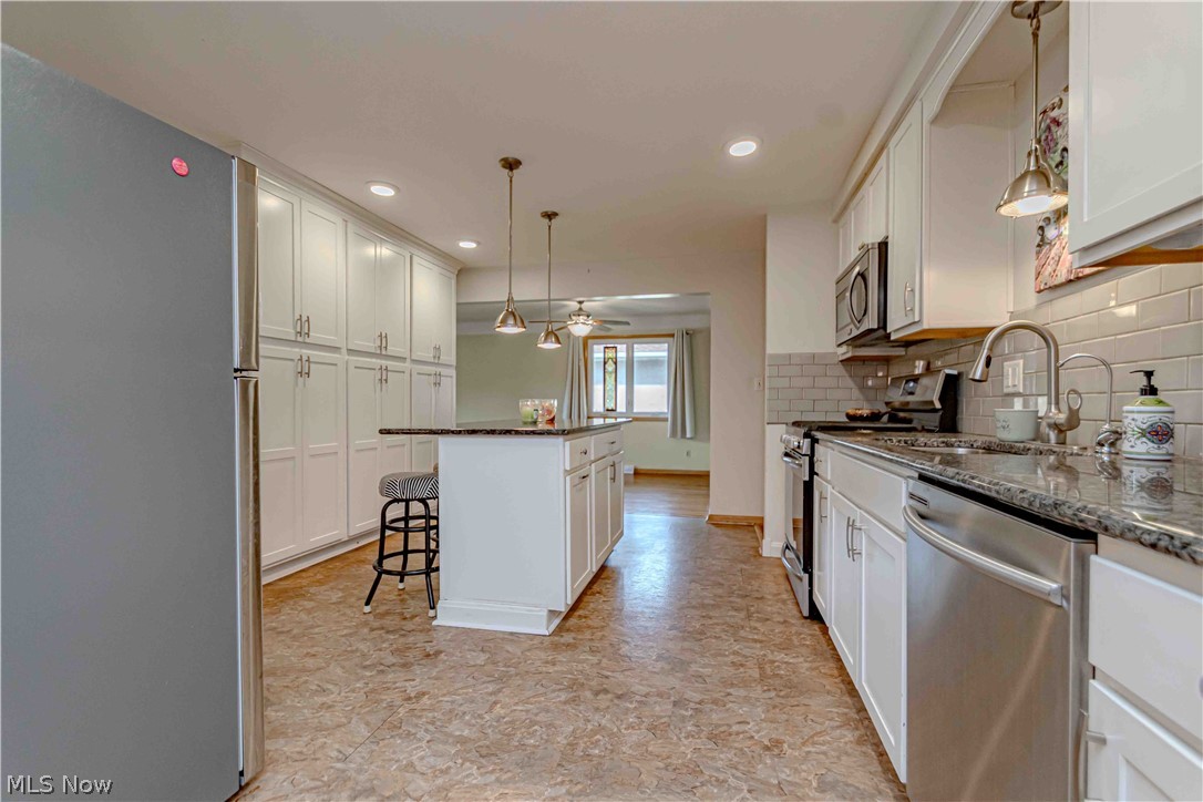 6541 Fairweather Drive Middleburg Heights OH 44130