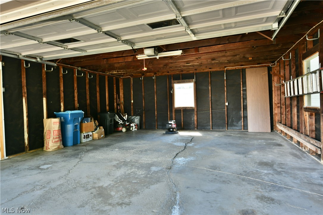 3985 Valacamp Avenue SE Warren OH 44484