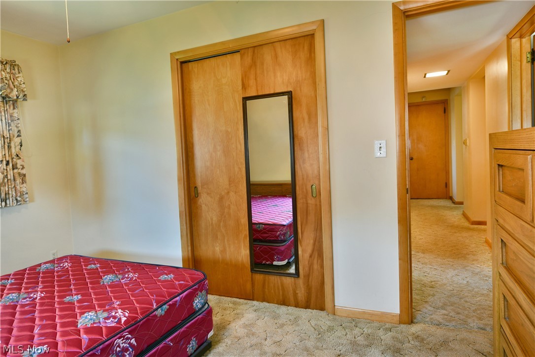 3985 Valacamp Avenue SE Warren OH 44484