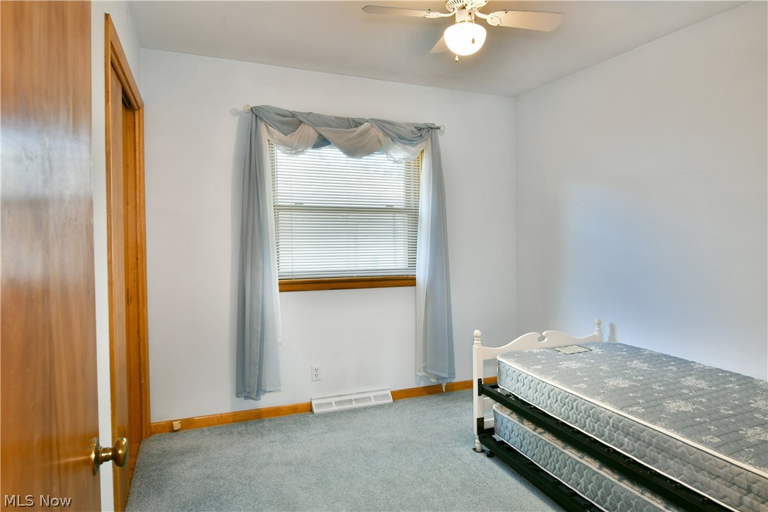 3985 Valacamp Avenue SE Warren OH 44484