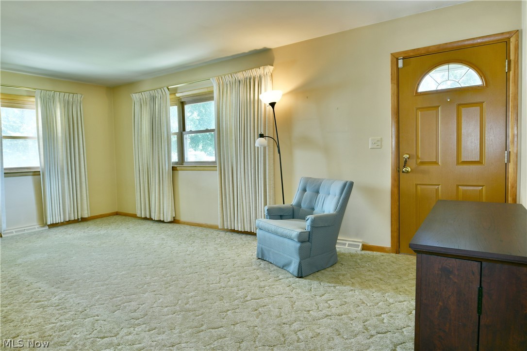3985 Valacamp Avenue SE Warren OH 44484