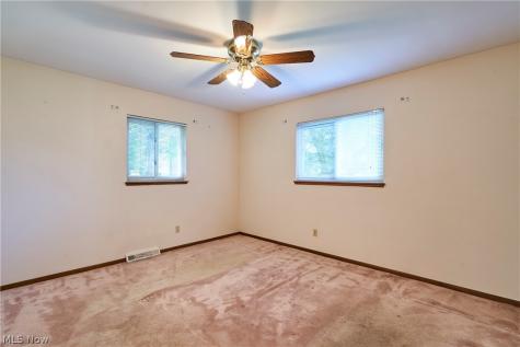1170 N Plainview Drive Copley OH 44321