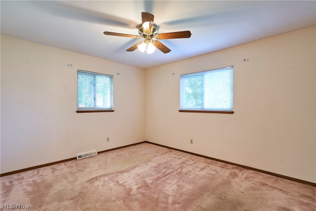 1170 N Plainview Drive Copley OH 44321
