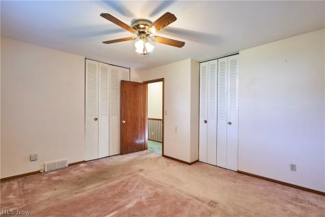 1170 N Plainview Drive Copley OH 44321