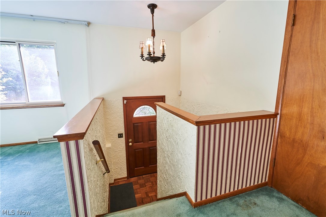 1170 N Plainview Drive Copley OH 44321