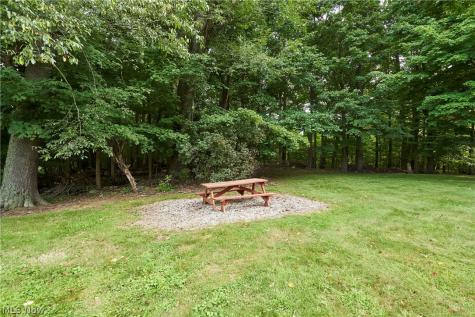 1170 N Plainview Drive Copley OH 44321