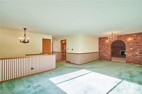 1170 N Plainview Drive Copley OH 44321