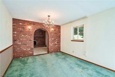 1170 N Plainview Drive Copley OH 44321