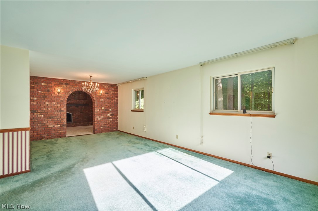 1170 N Plainview Drive Copley OH 44321
