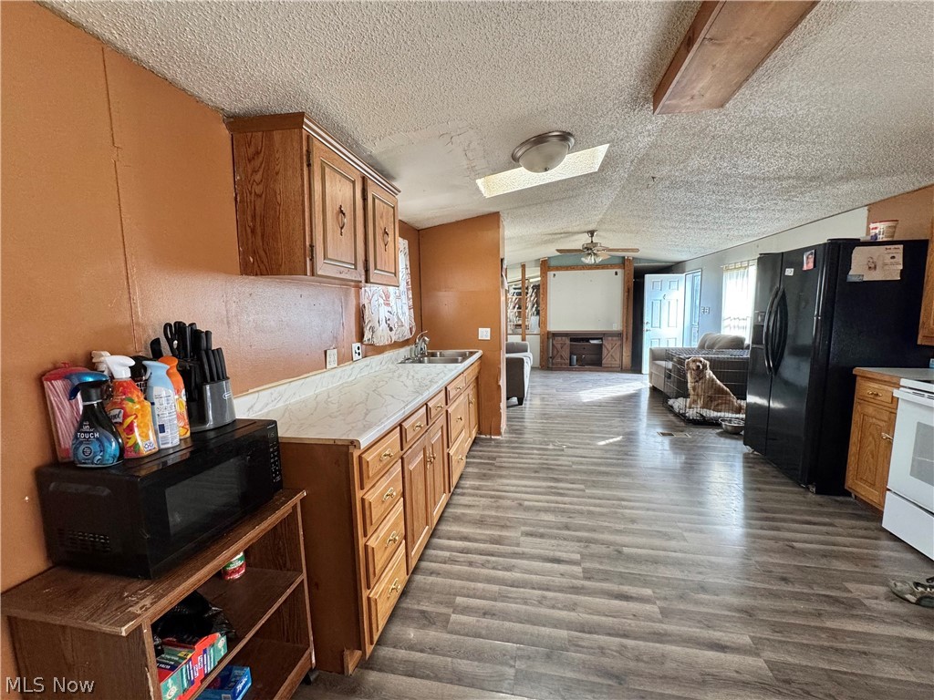969 Linn Street Coshocton OH 43812