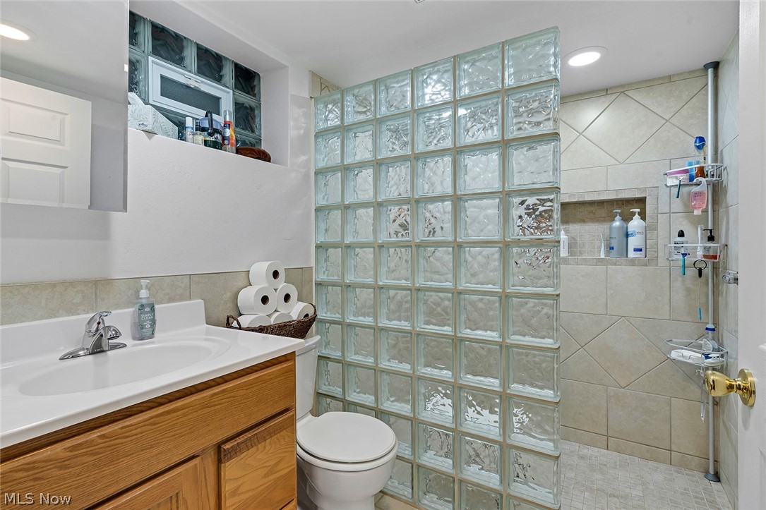 539 Secrist Lane Girard OH 44420