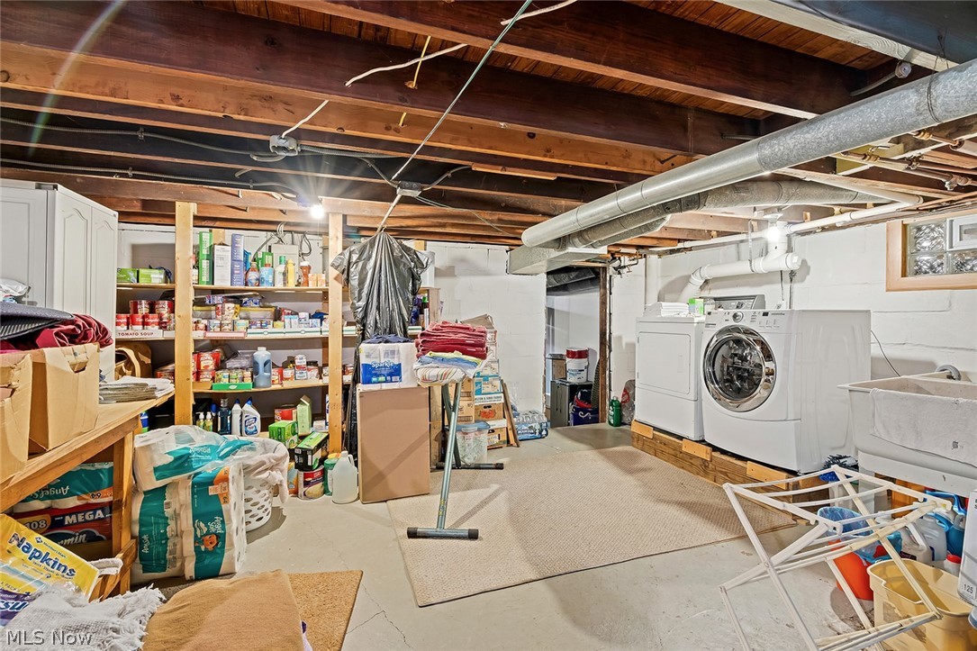 539 Secrist Lane Girard OH 44420