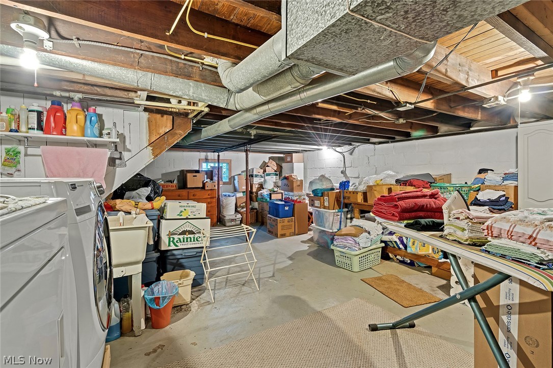 539 Secrist Lane Girard OH 44420
