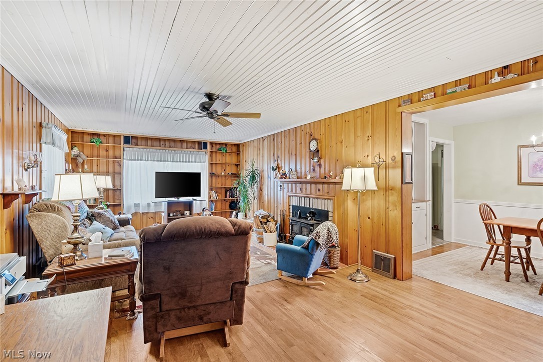539 Secrist Lane Girard OH 44420