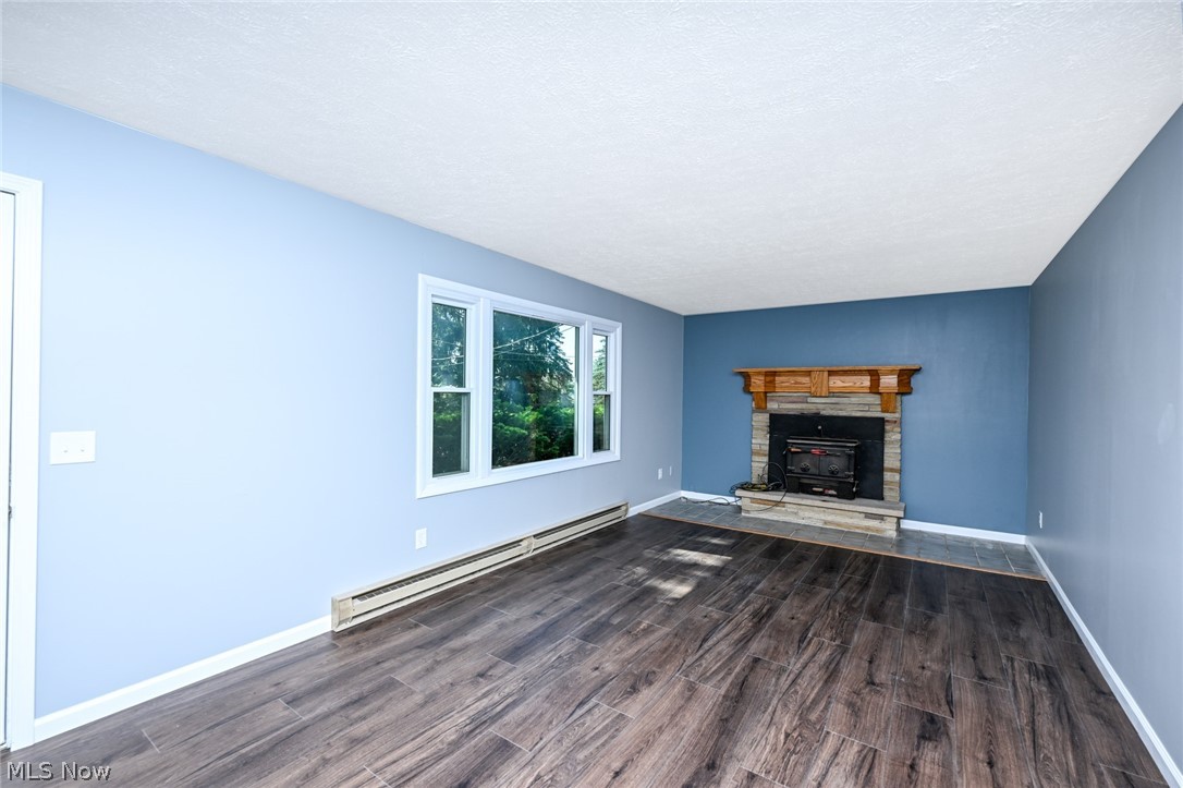 147 Pine Street Creston OH 44217