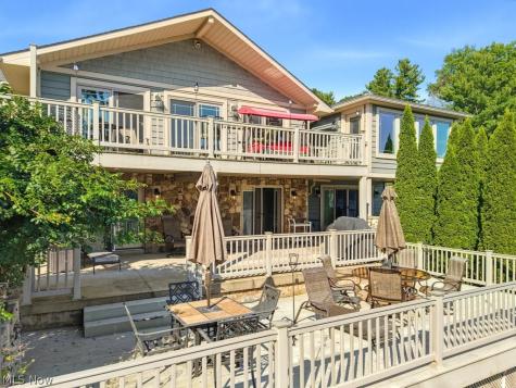 338 W Mohawk Drive Malvern OH 44644