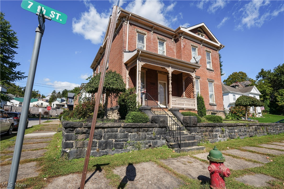 201 N 7th Street Martins Ferry OH 43935