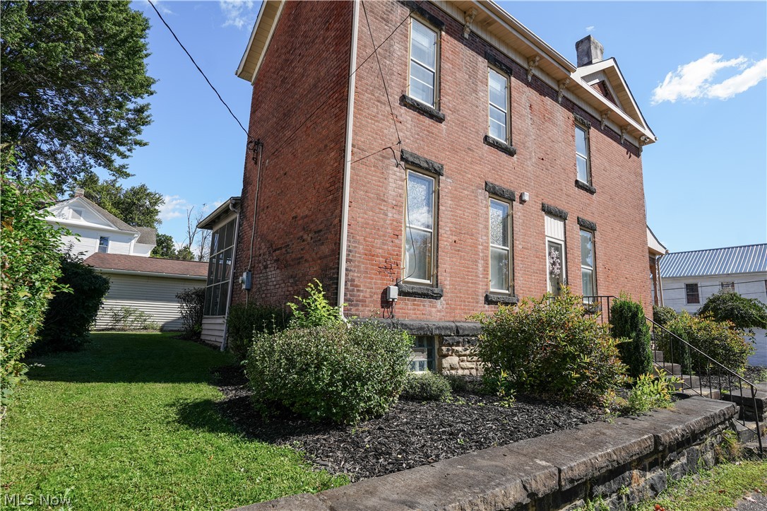 201 N 7th Street Martins Ferry OH 43935