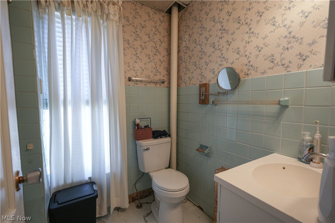 201 N 7th Street Martins Ferry OH 43935