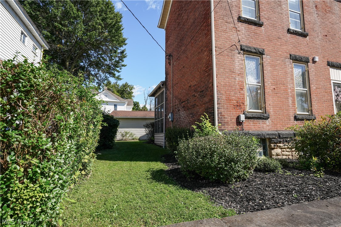 201 N 7th Street Martins Ferry OH 43935