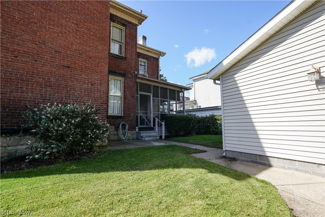 201 N 7th Street Martins Ferry OH 43935