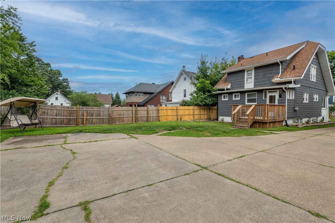 366 Palm Avenue Akron OH 44301