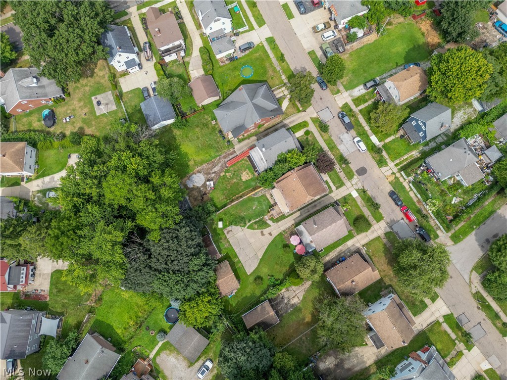366 Palm Avenue Akron OH 44301