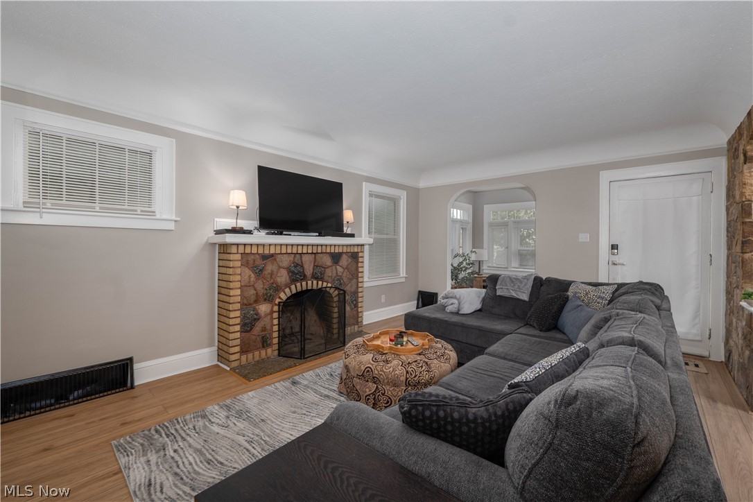 366 Palm Avenue Akron OH 44301